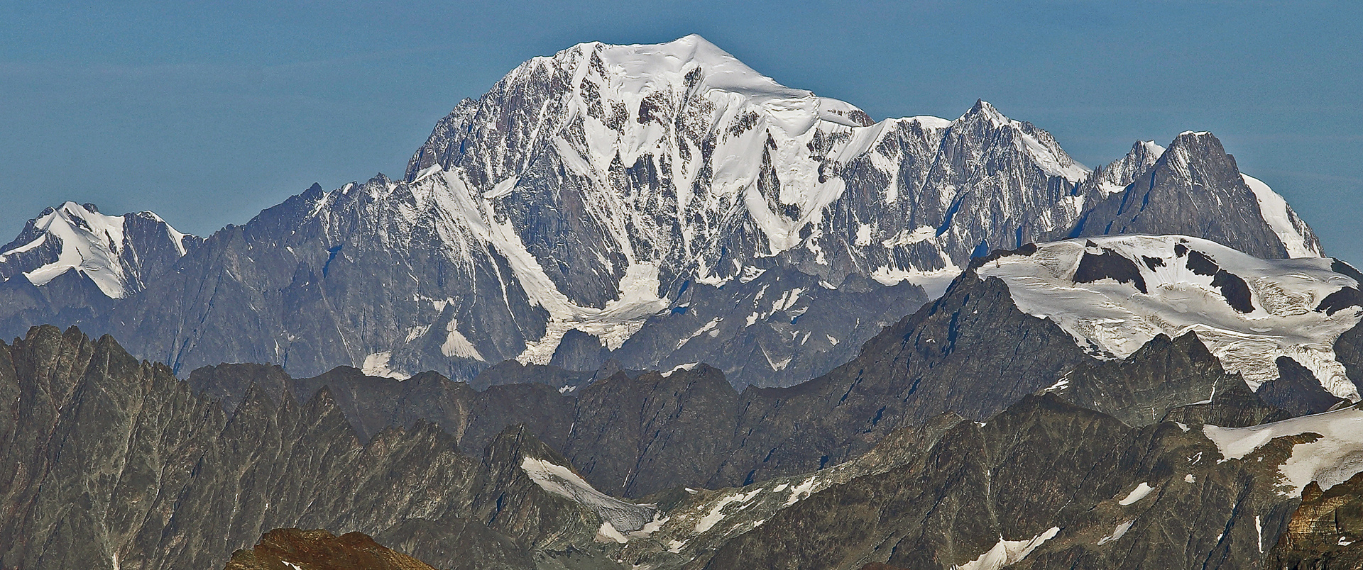 Der Mont Blanc in Chamonix Frankreich bei herausragender 70 km Sicht...