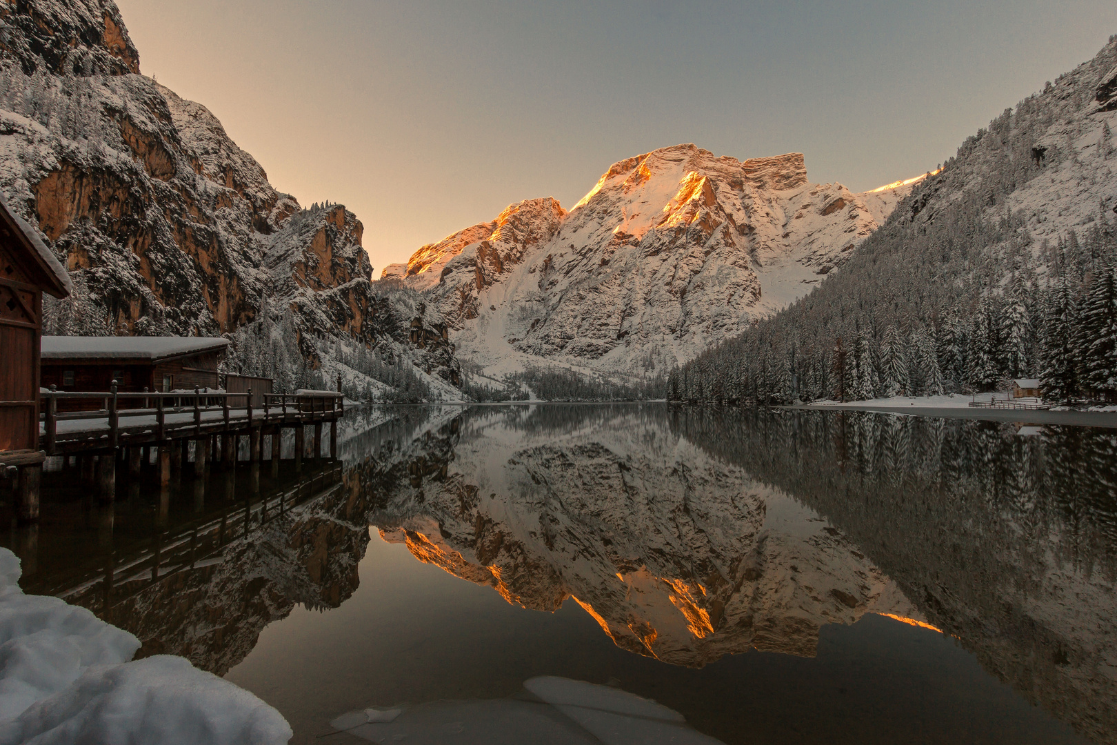 Der Morgen am See