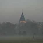 Der Morgen erwacht - Zeit zum Gassi gehen.