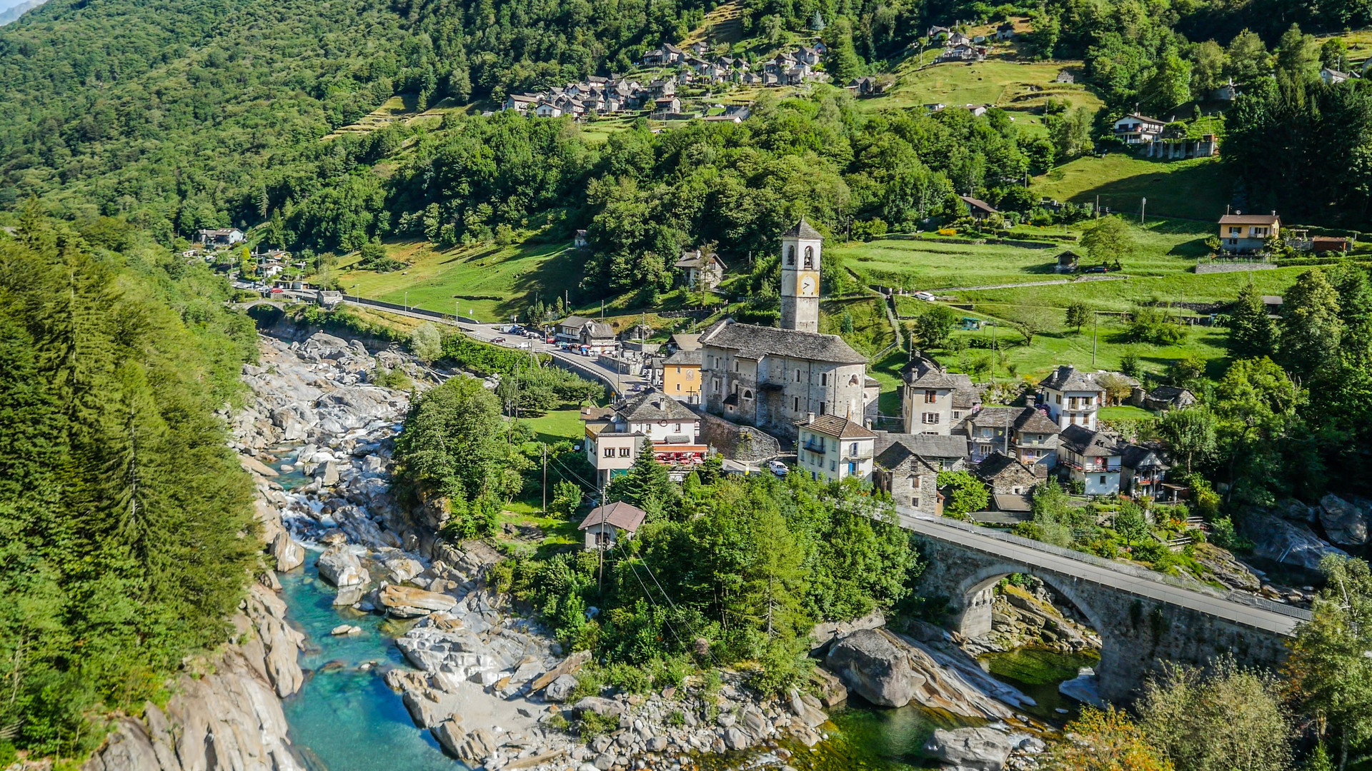 Der Morgen im Valle Verzasca