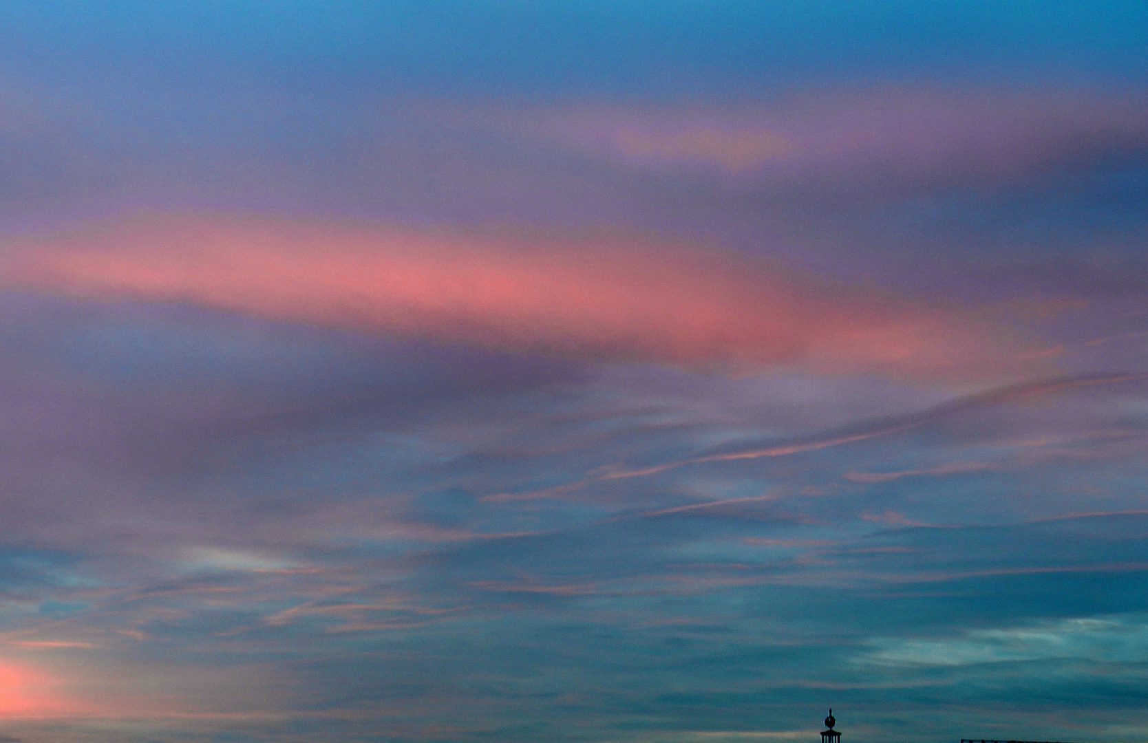 der Morgenhimmel über.....