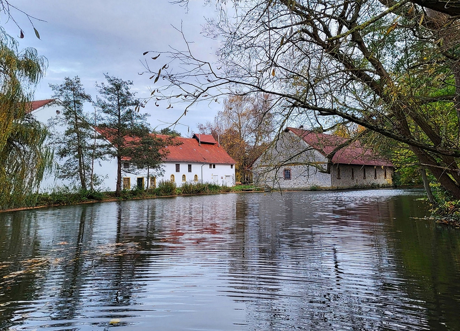 der Mühlengutshof...