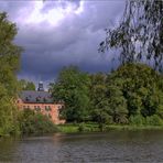 der Mühlenteich und das Reinbeker Schloss....