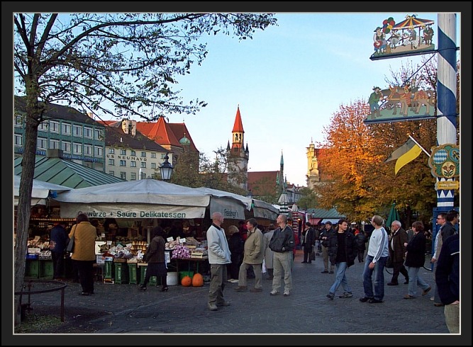 der Münchner Viktualienmarkt