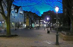 Der Münsterplatz an einem Januar-Abend