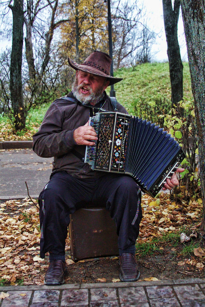 Der Musiker in Suzdal