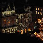 Der nächtliche Hauptplatz von Graz zu Weihnachtszeit