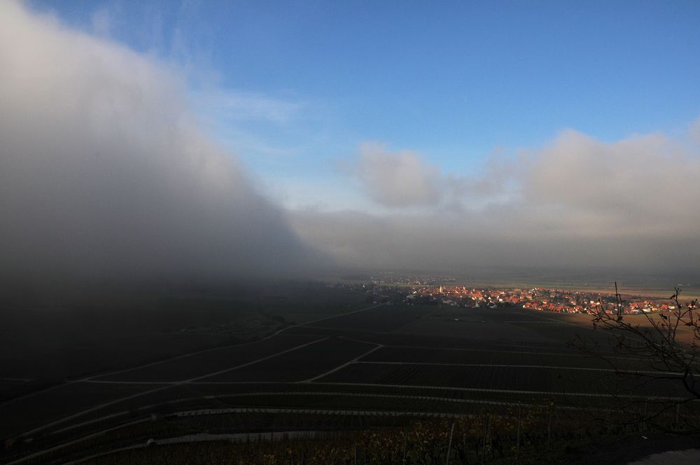 Der Nebel geht und die Sonne kommt