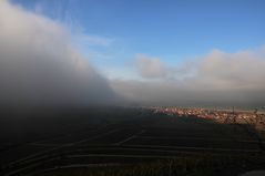 Der Nebel geht und die Sonne kommt