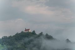 Der Nebel löst sich auf - dank Sonne