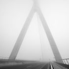 Der Nebel über der Weseler Rheinbrücke