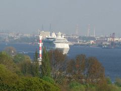 .... der Neubau in Höhe Blankenese.... 3