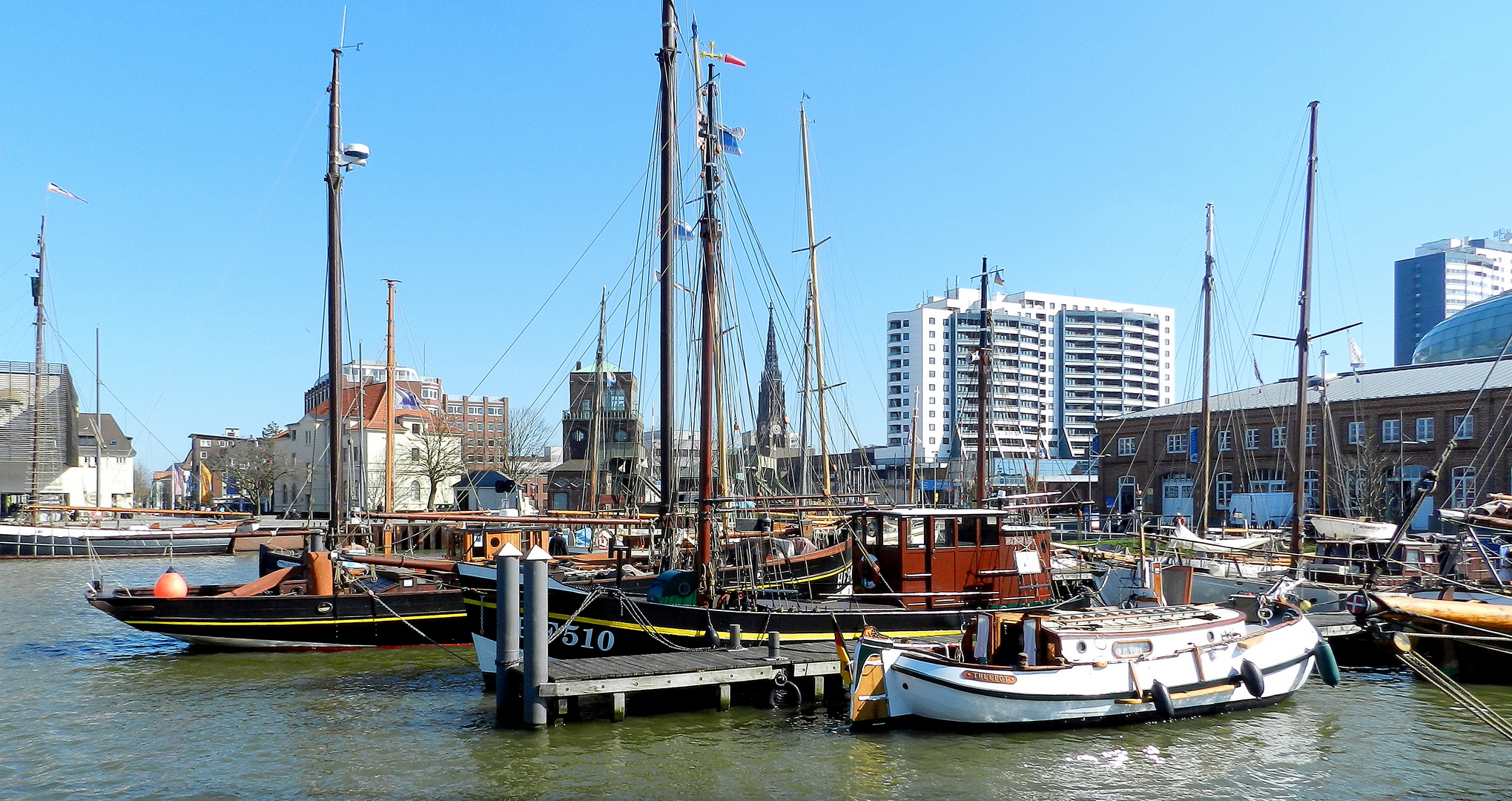 Der "Neue Hafen" in Bremerhaven