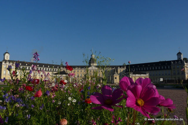 Der NEUE Schlossplatz in Karlsruhe