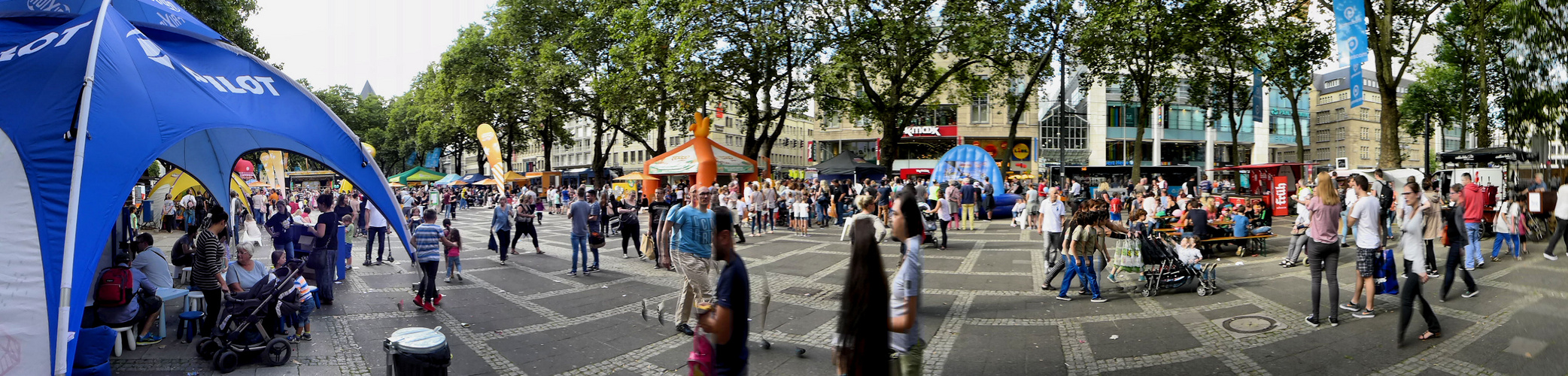 Der Neumarkt als großer Spielplatz