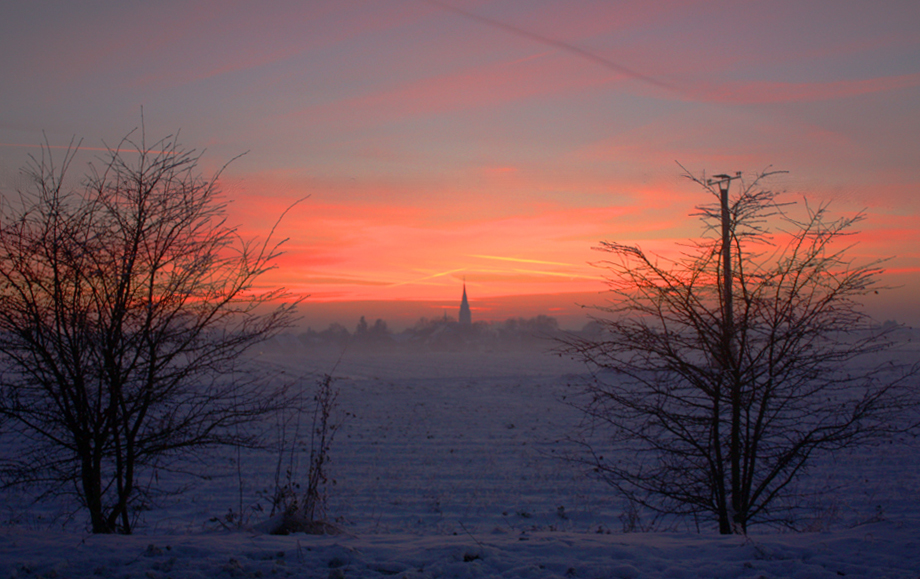 Der Niederrhein am Winterabend