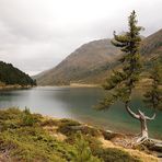 Der Obersee am Staller Sattel, das Wetter hat sich geändert und es fing an zu regnen.