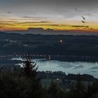 Der Obertrumer See am Ende der blauen Stunde