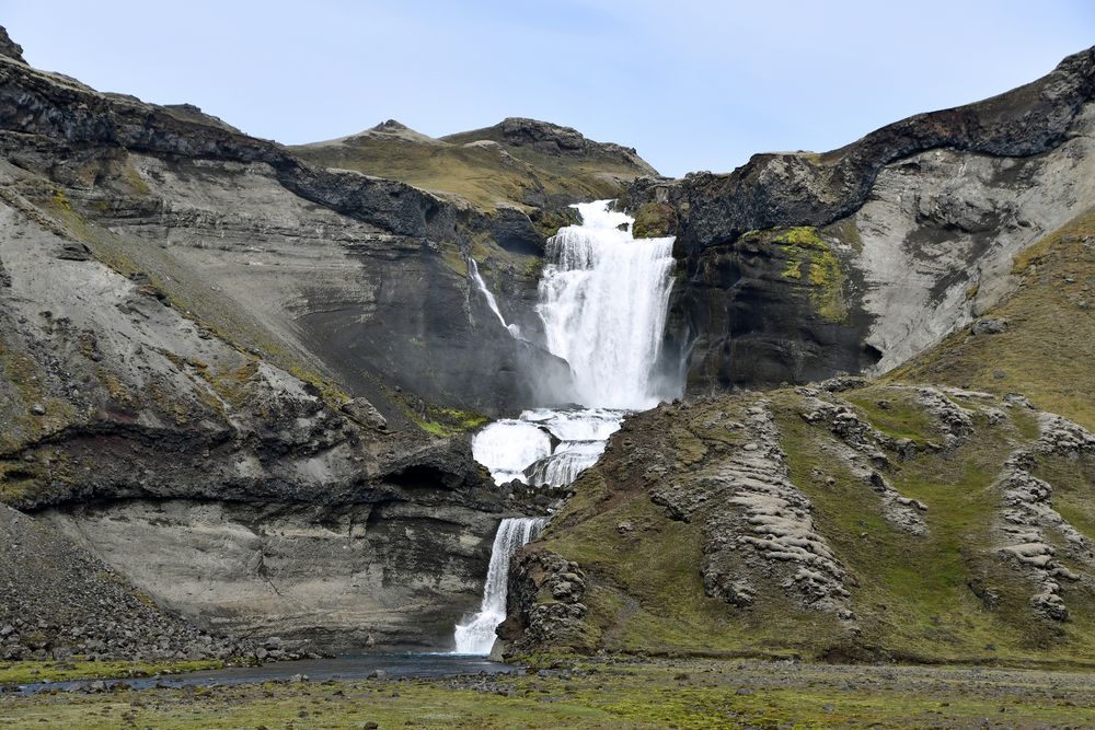 Der Ofaerufoss in Islands Süden.