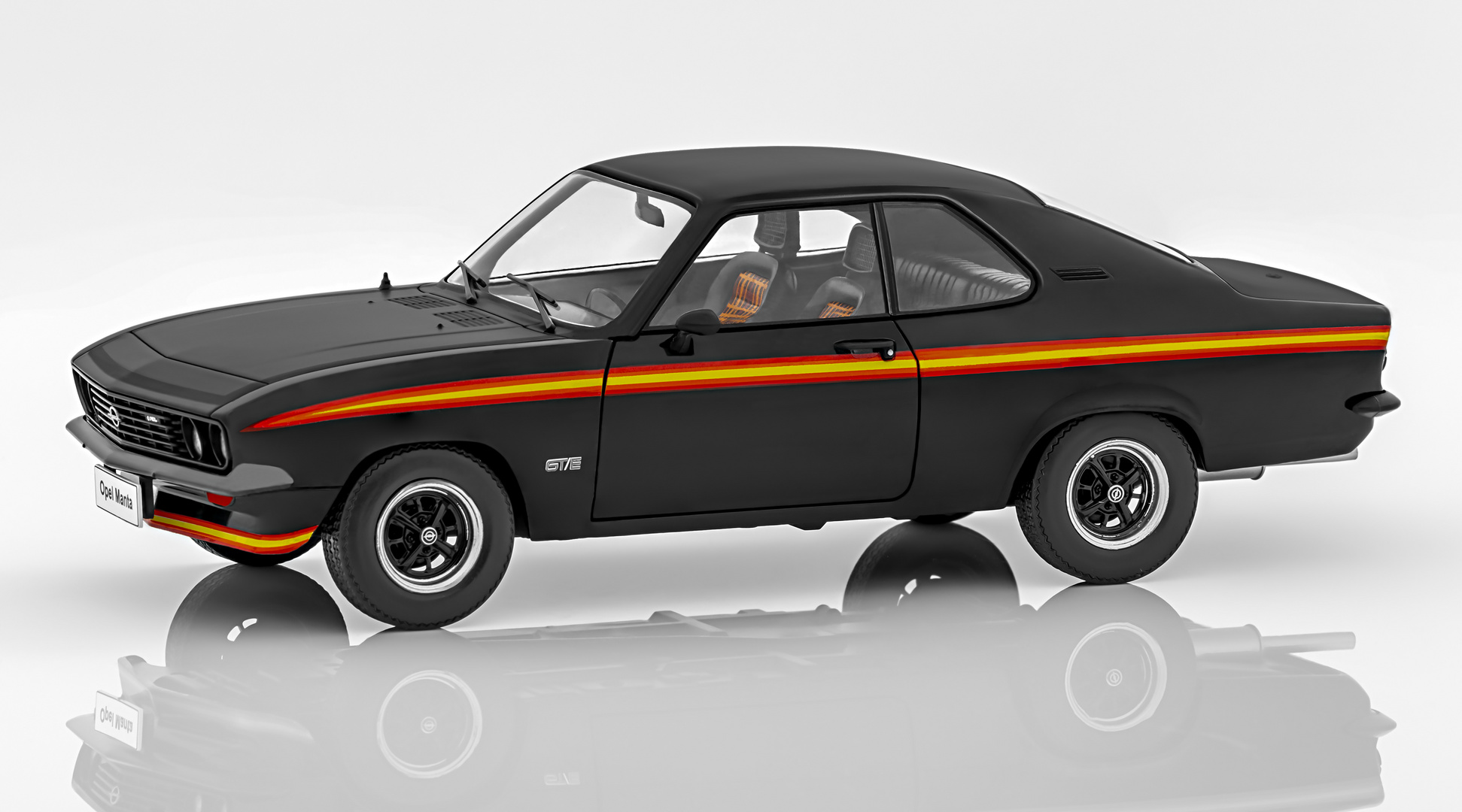 Der Oldtimer, Opel Manta A GT/E Black Magic 1975