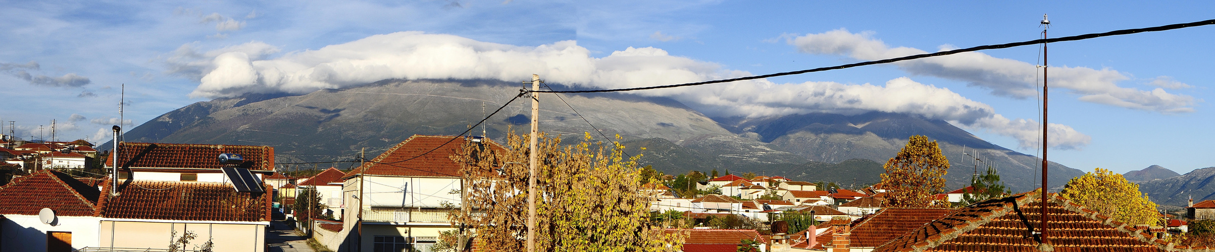 Der Olymp in Wolken