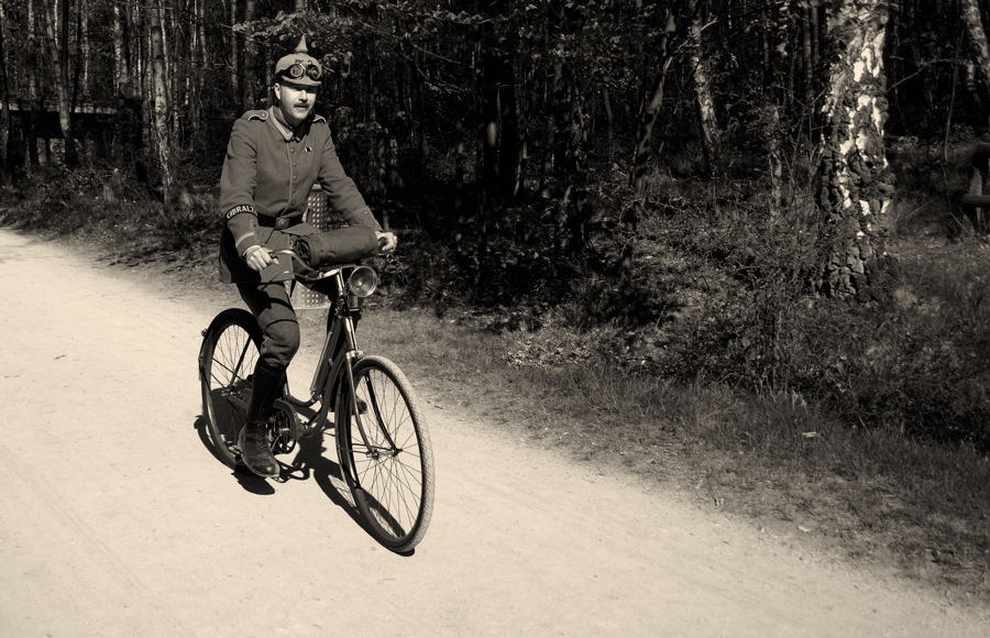 Der Ordnungshüter und sein Velo