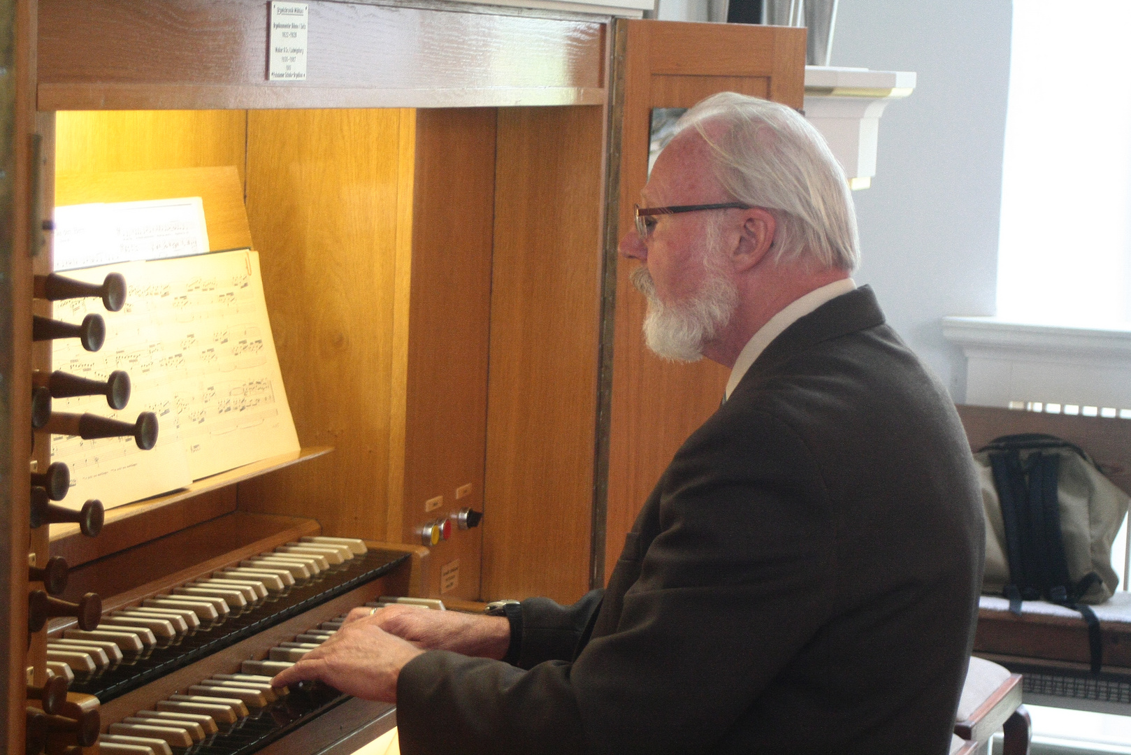 Der Organist...