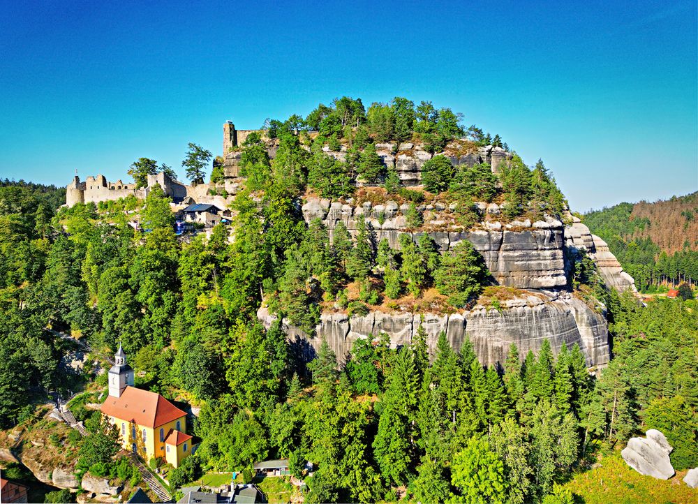 Der Oybin im Zittauer Gebirge Foto & Bild world, sommer, natur Bilder