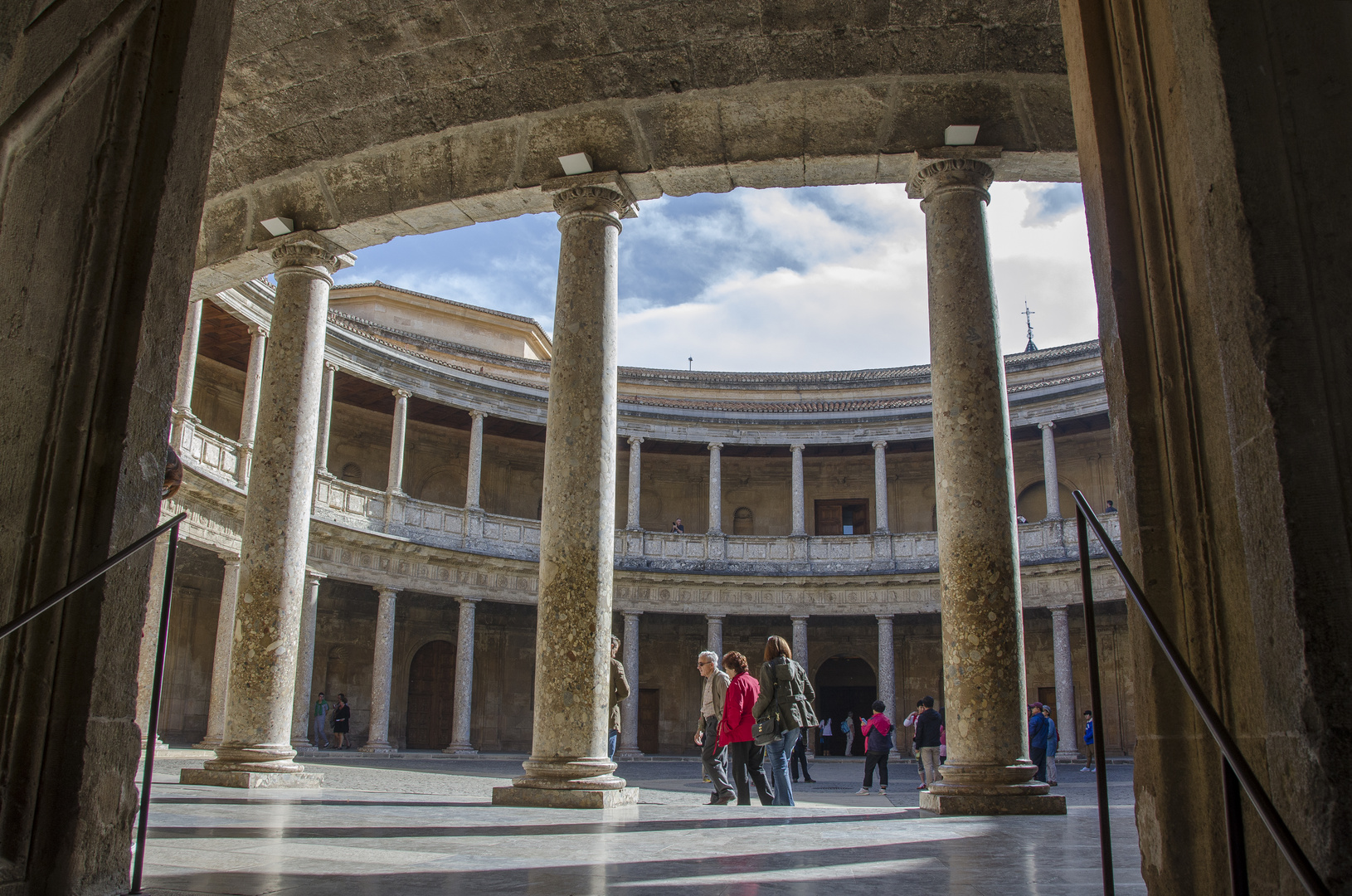 Der Palast von Karl V. in der Alhambra.