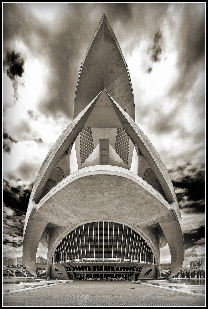 Der Palau de les Arts Reina Sofía....