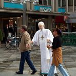 Der Papst ist schon in Köln ! I