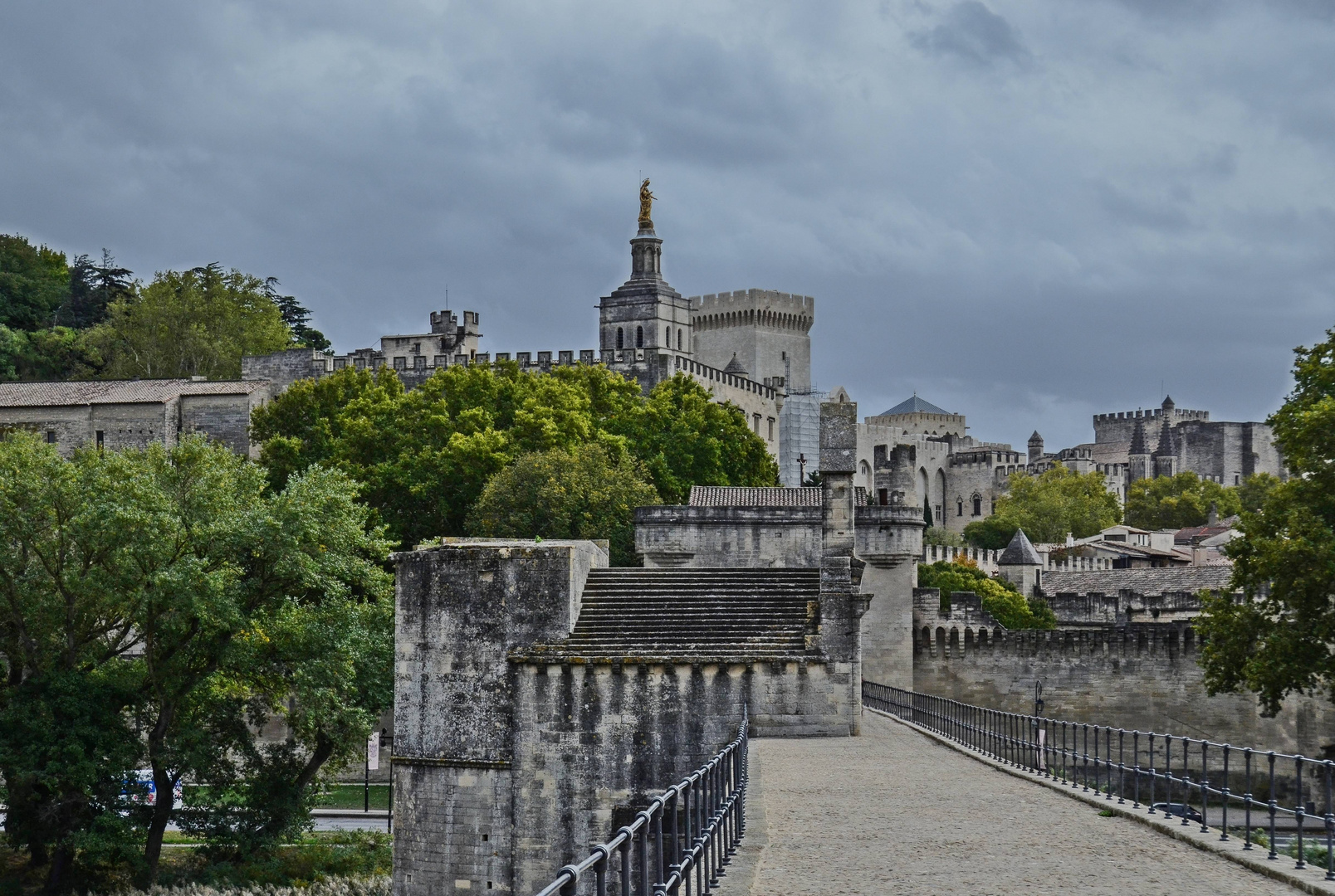 Der Papstpalast von Avignon