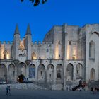 Der Papstpalast zu Avignon (frz. Palais des papes = Palast der Päpste) 