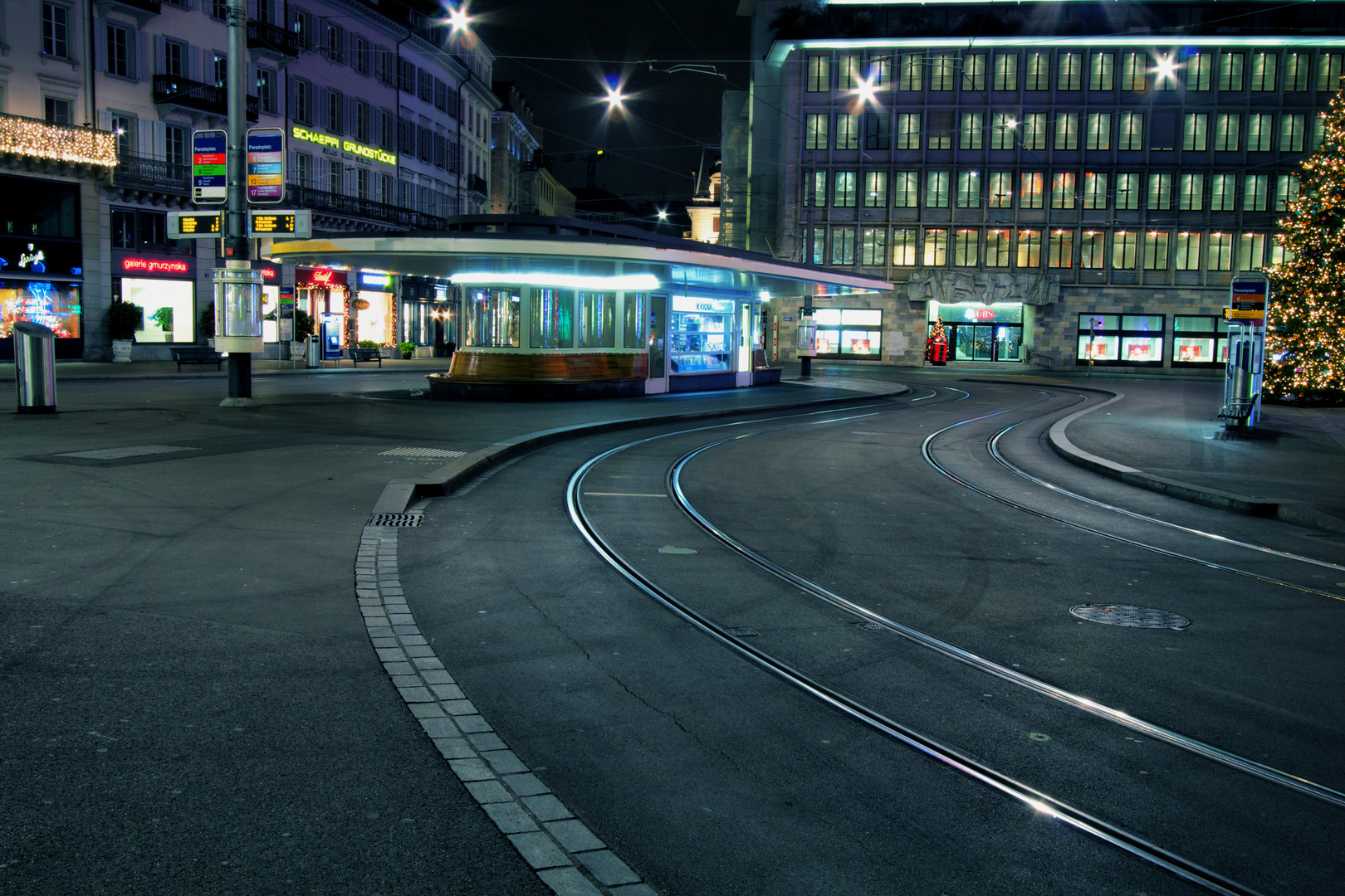 Der Paradeplatz für einmal menschenleer...