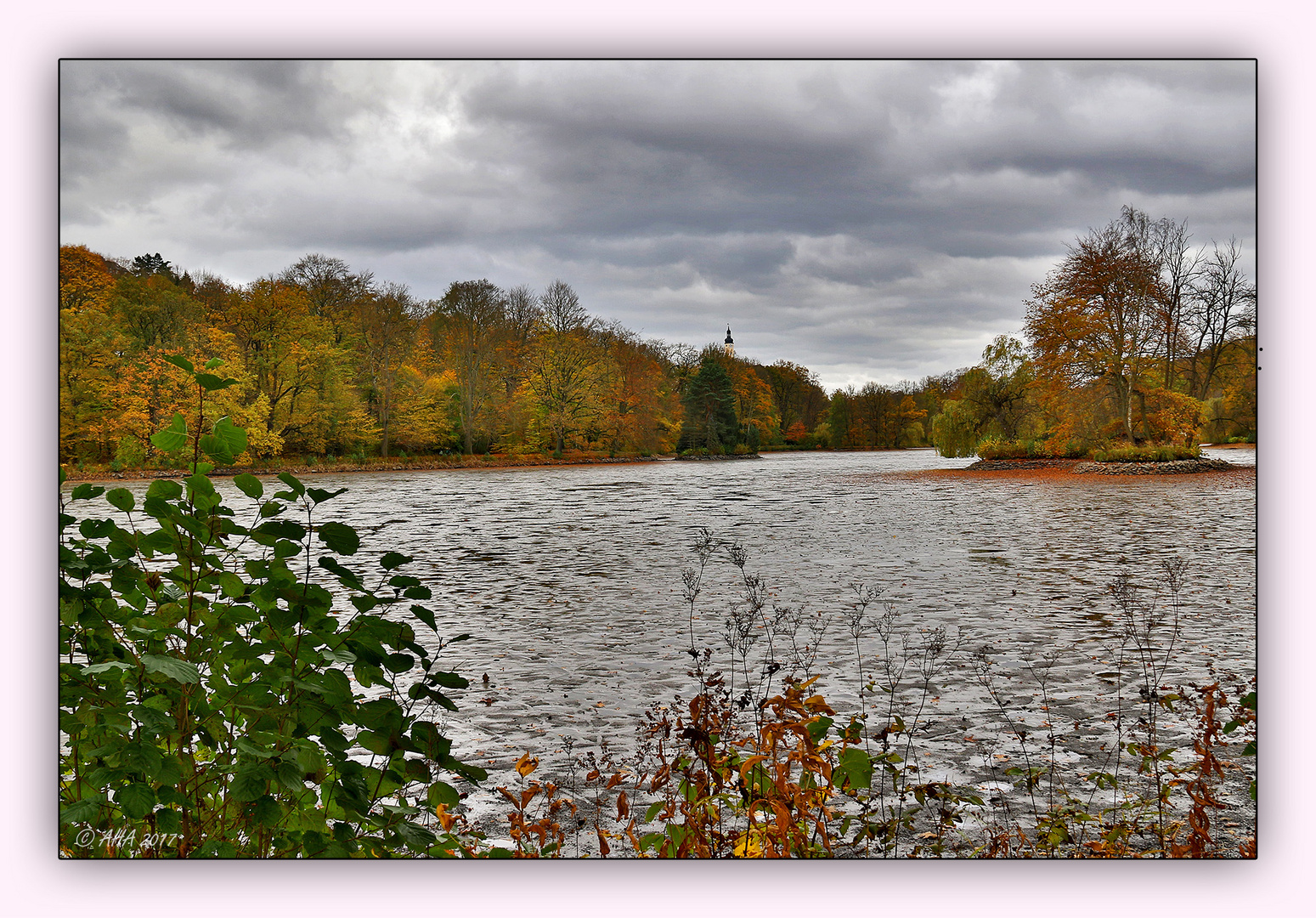 Der Parksee ist leer