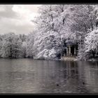 Der Pavillion am See