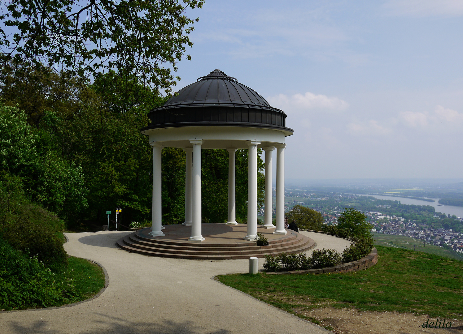 der Pavillon am Niederwald-Denkmal 1