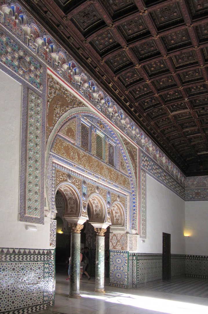 der Pfauenbogen im Alcázar von Sevilla