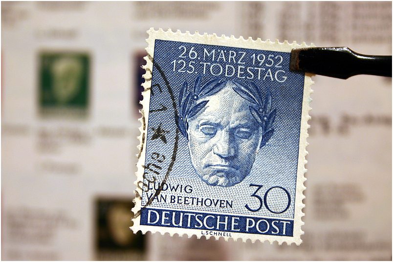 - Der Philatelist -