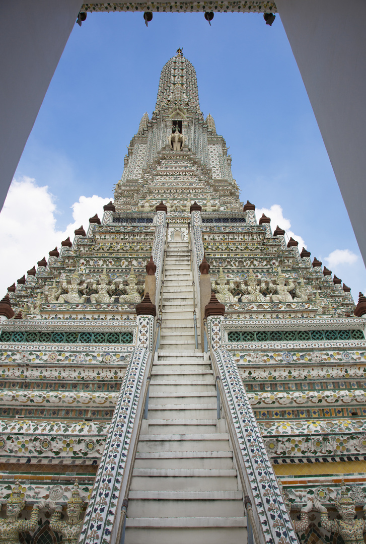 Der Phra Prang im Wat Arun