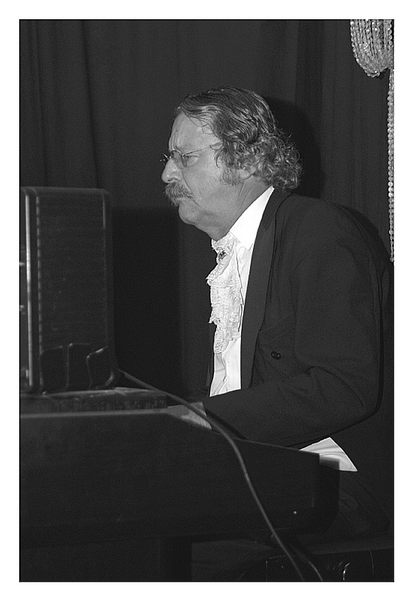 Der Pianist (Gogo Fisler)