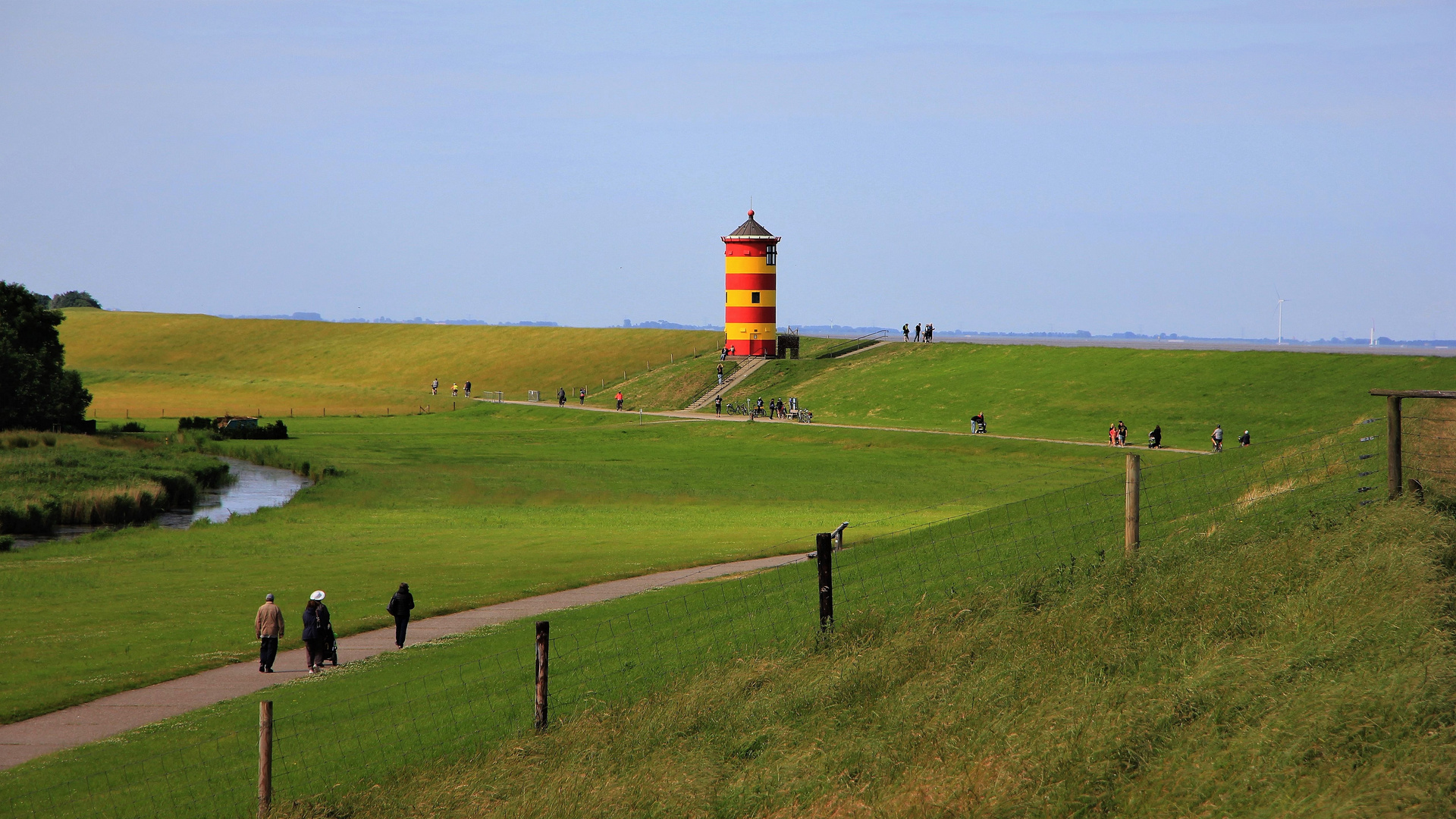 Der Pilsumer Leuchtturm 