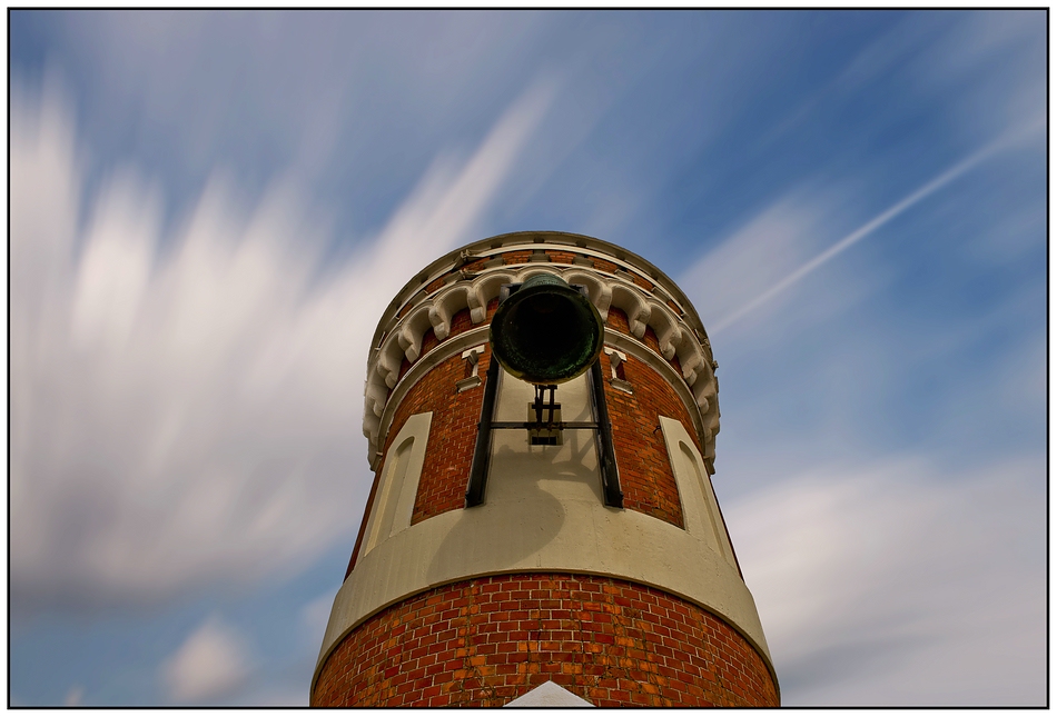 Der Pingelturm - Leuchtturm Kaiserschleuse Ostfeuer