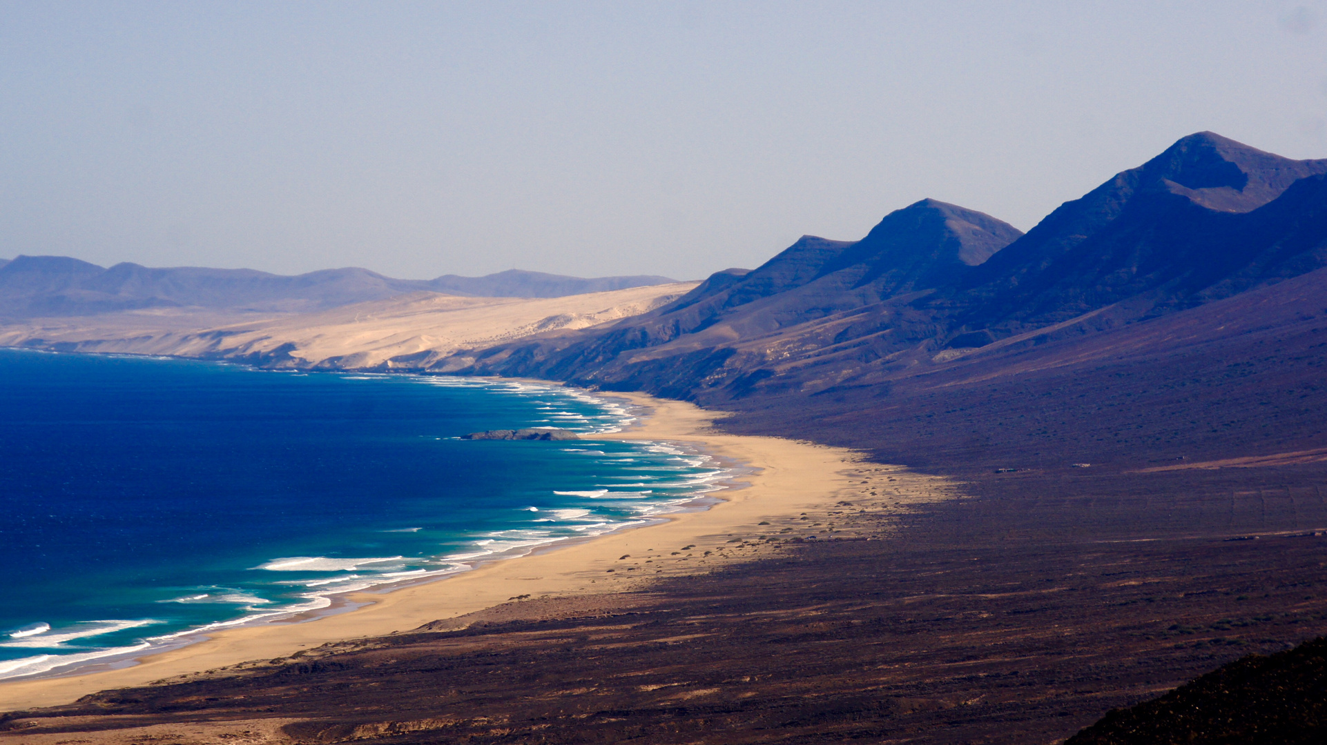 der Playa de Cofete mit seinem wunderschönen Anblick verzaubert immer wieder 