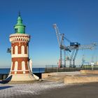 der Pngelturm an der Einfahrt zur Kaiserschleuse