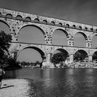 Der Pont du Gard (okzitanisch Pònt de Gard)