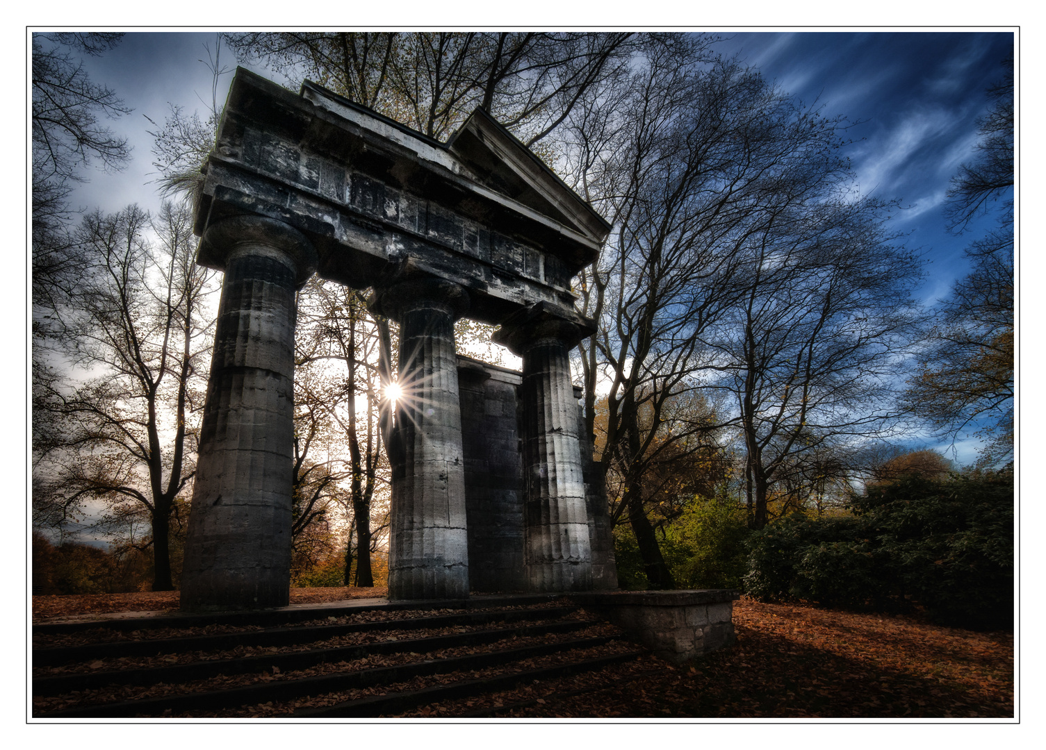 Der Portikus im Bürgerpark