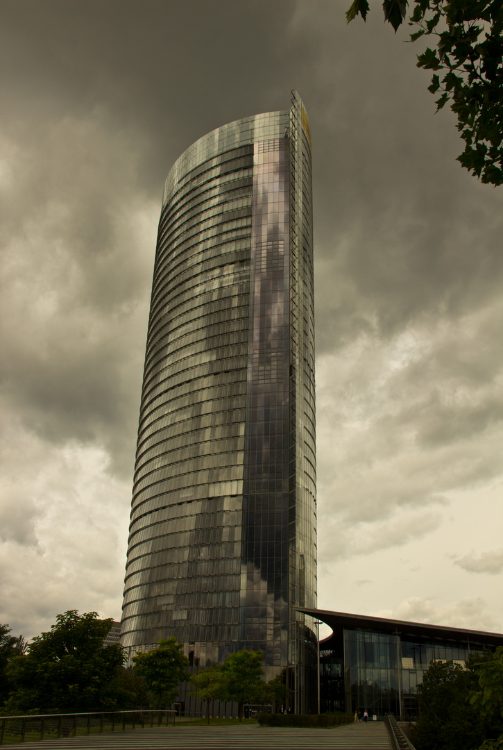 der Postturm in Bonn