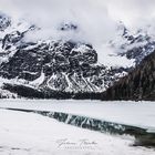 Der Pragser Wildsee im Winter