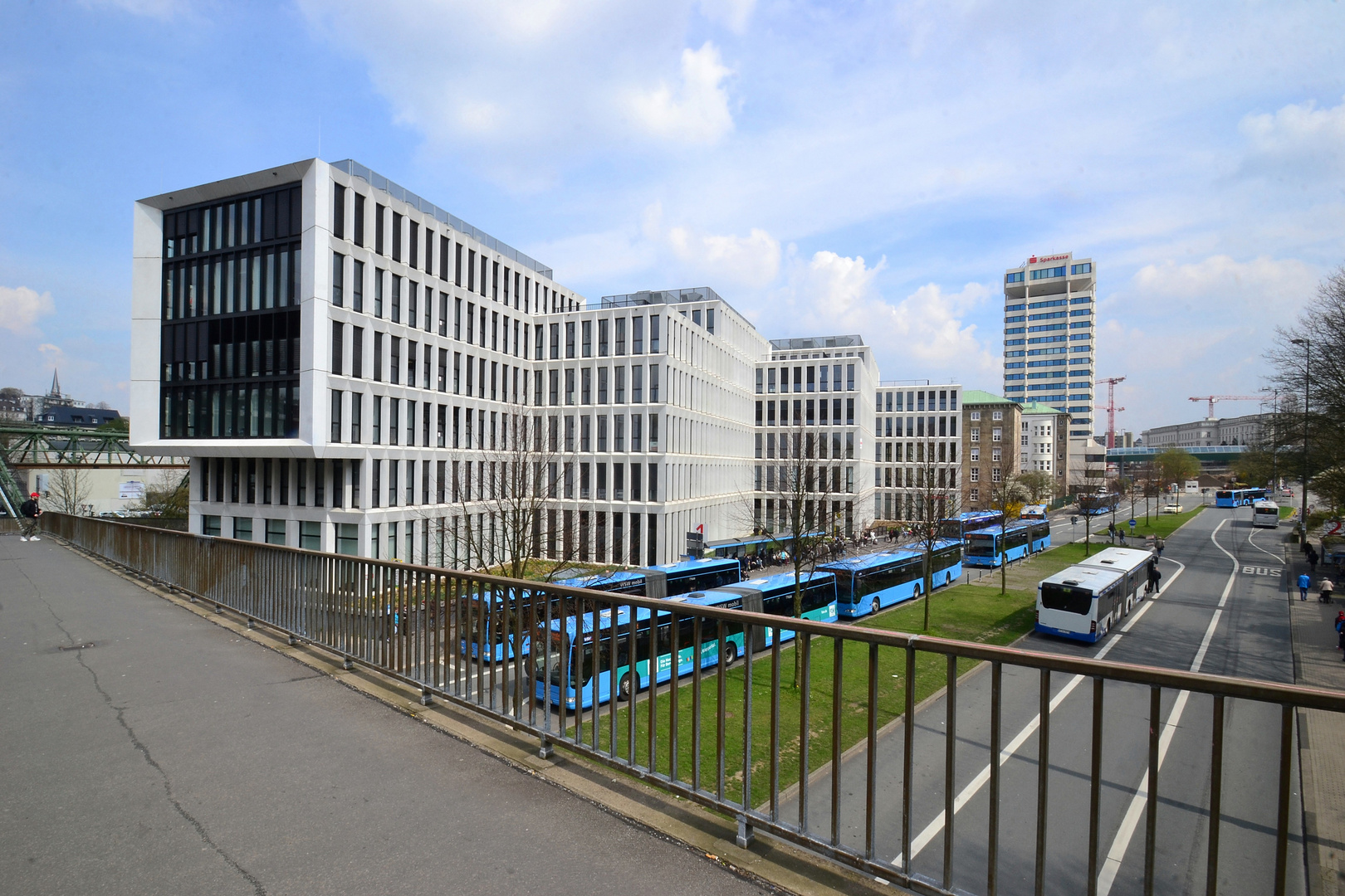 Der provisorischer Busbahnhof 